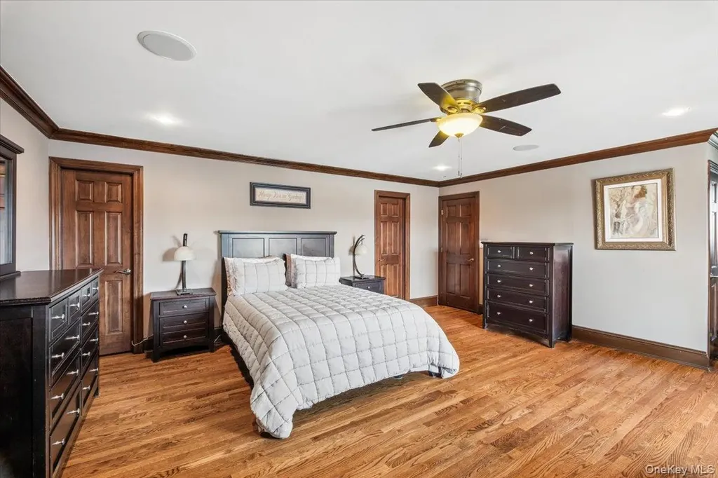 155 W Lakeshore Drive Carmel NY 10512