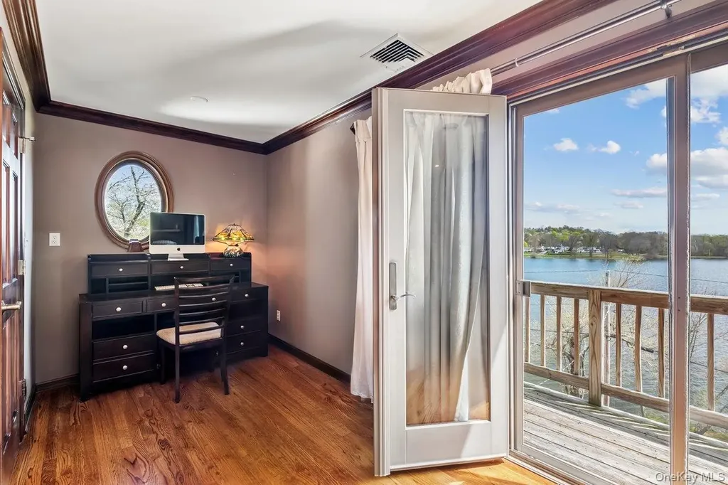 155 W Lakeshore Drive Carmel NY 10512