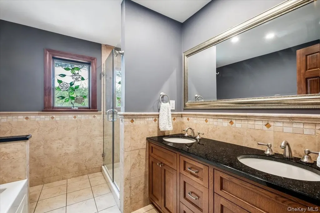 155 W Lakeshore Drive Carmel NY 10512