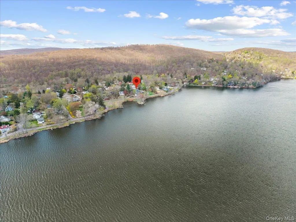 155 W Lakeshore Drive Carmel NY 10512