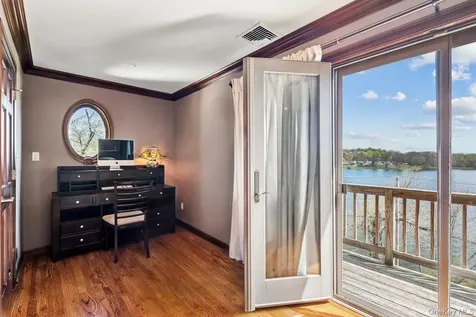 155 W Lakeshore Drive Carmel NY 10512