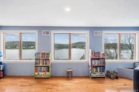 155 W Lakeshore Drive Carmel NY 10512
