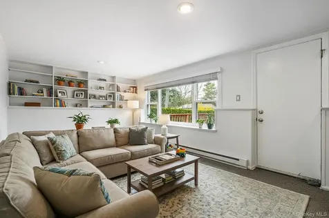 143 Darling Avenue New Rochelle NY 10804