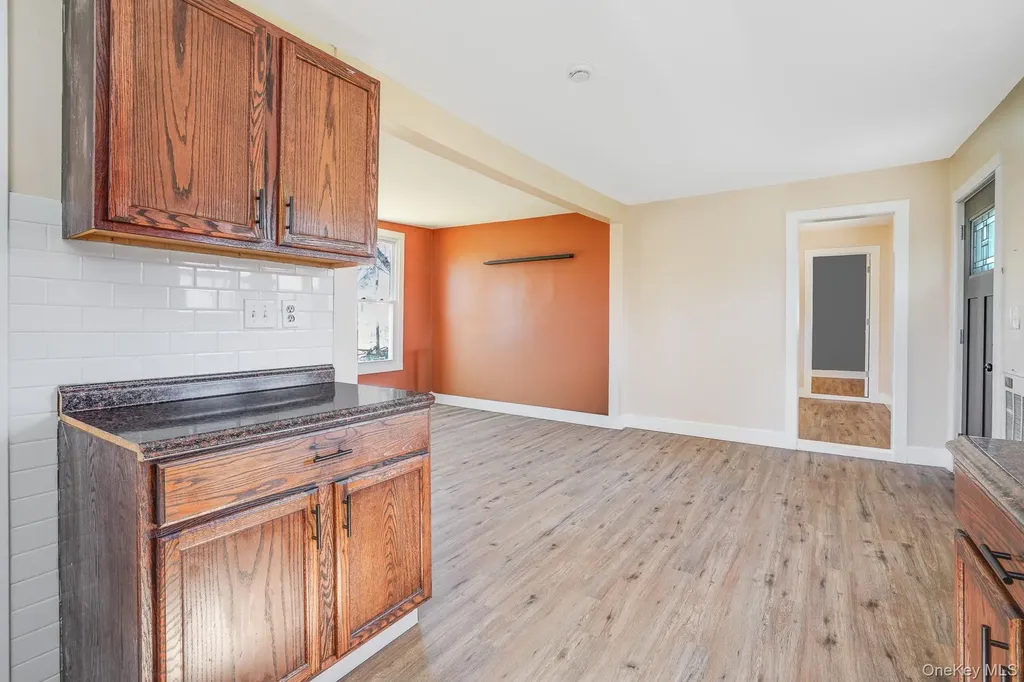 596-598 Freedom Plains Road Poughkeepsie NY 12603