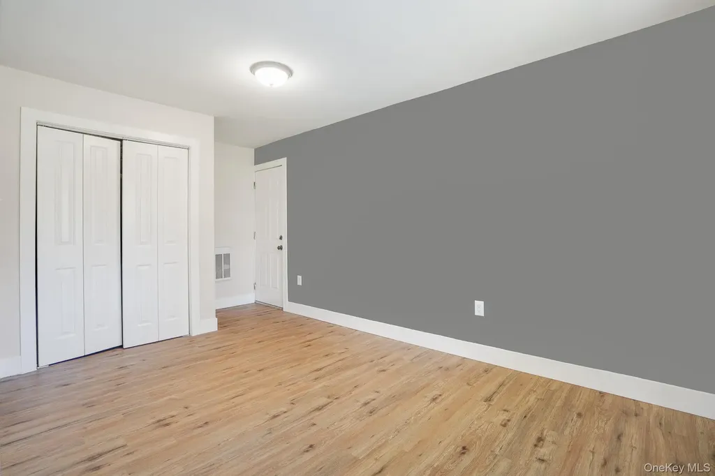 596-598 Freedom Plains Road Poughkeepsie NY 12603