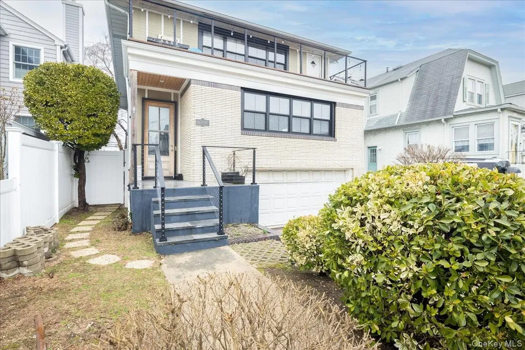 525 E Beech Street Long Beach NY 11561
