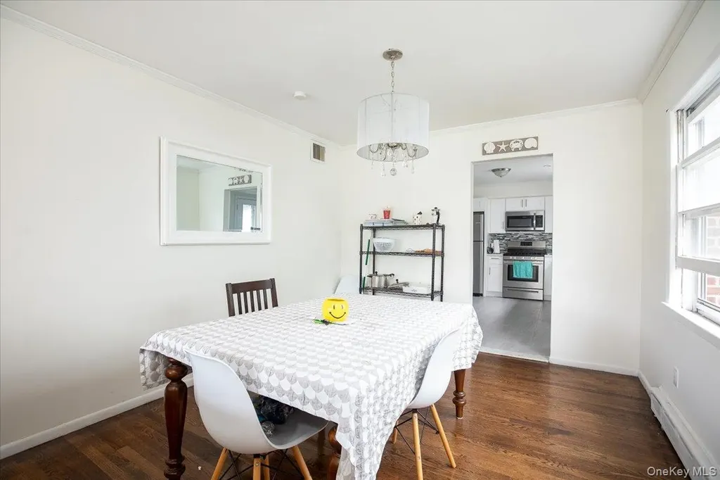 525 E Beech Street Long Beach NY 11561