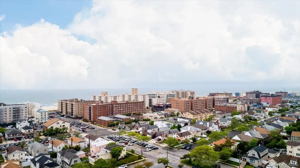 525 E Beech Street Long Beach NY 11561