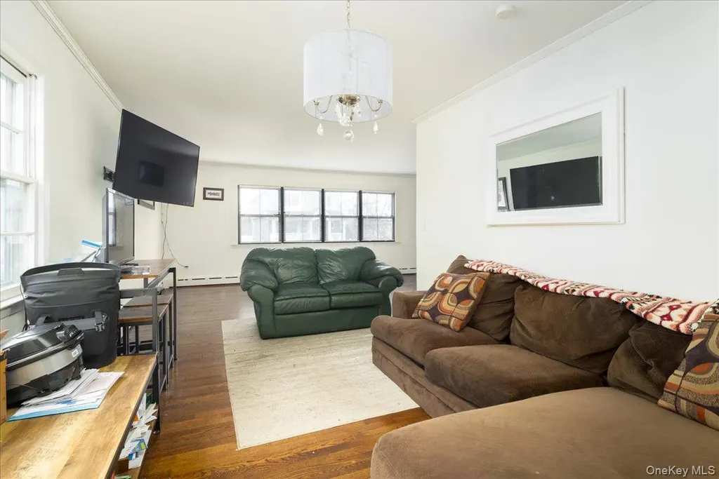 525 E Beech Street Long Beach NY 11561