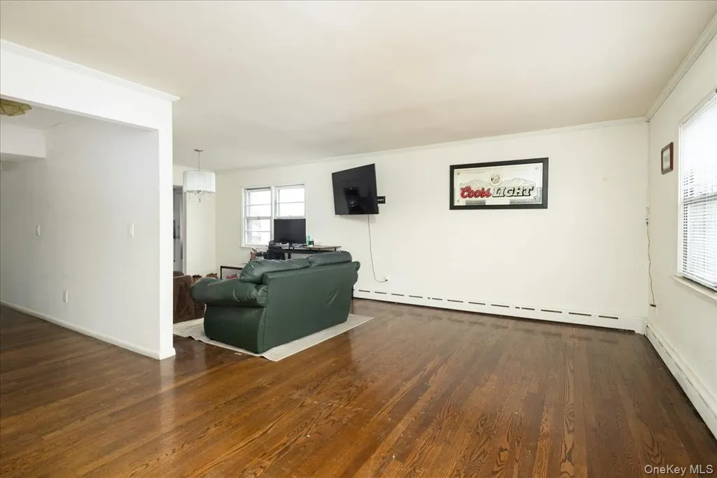 525 E Beech Street Long Beach NY 11561