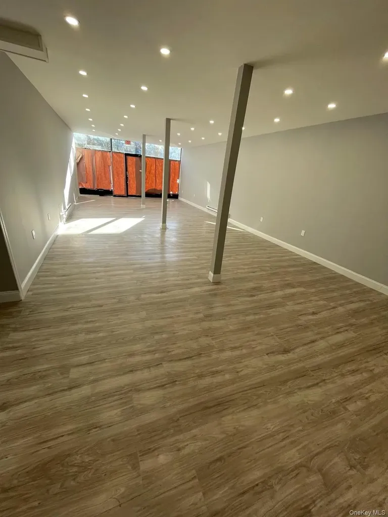 6041 56th Road Maspeth NY 11378