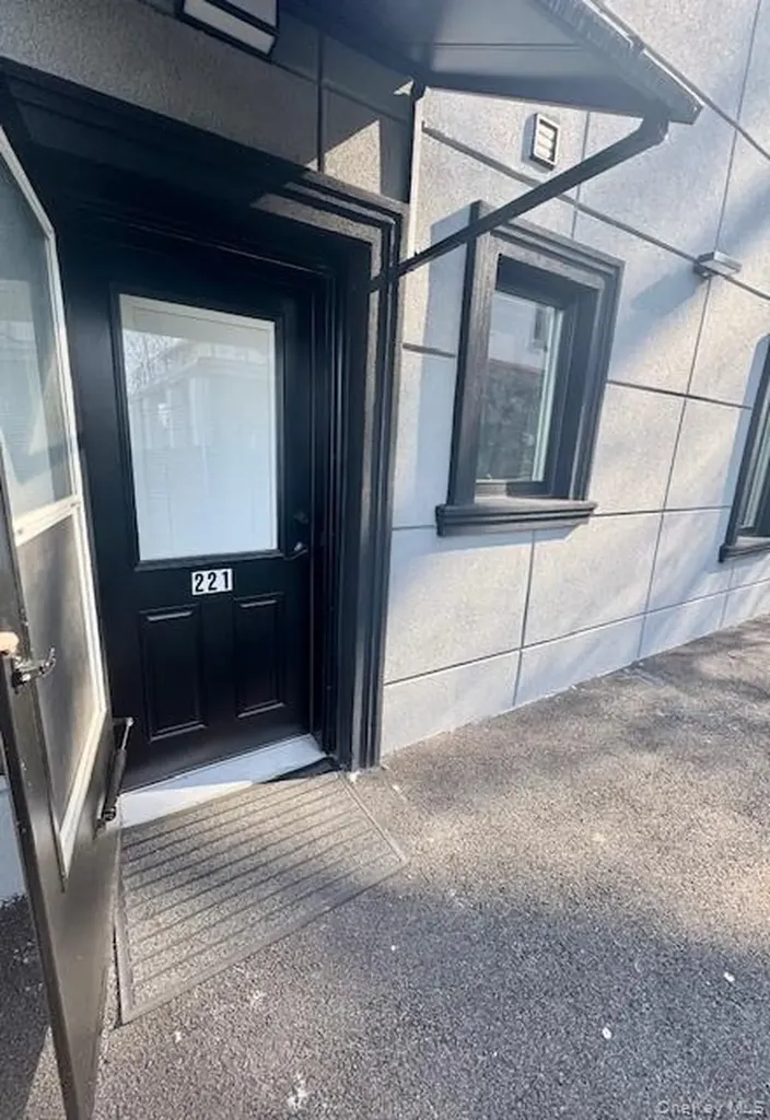 221 Route 9w Haverstraw NY 10927
