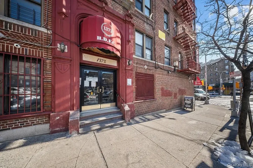 1372 Shakespeare Avenue Bronx NY 10452