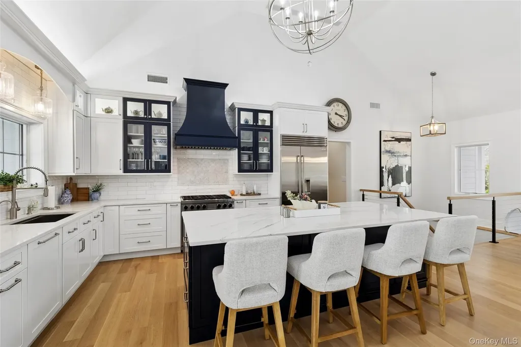 47 Old Riverhead Road Hampton Bays NY 11946