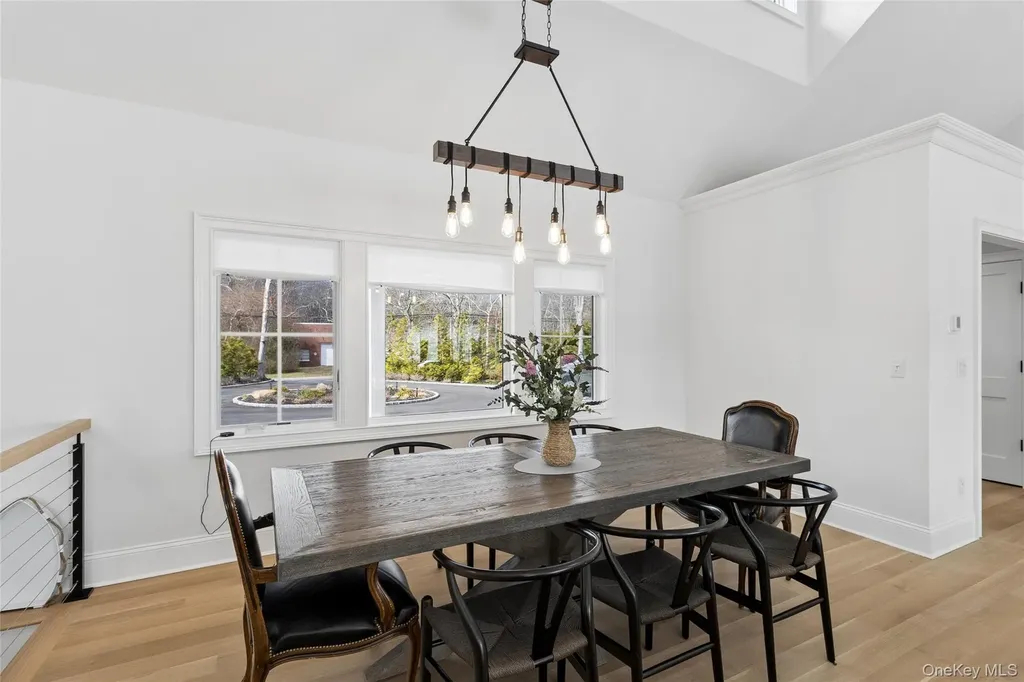 47 Old Riverhead Road Hampton Bays NY 11946