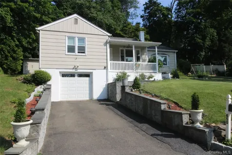 650 Warren Avenue Thornwood NY 10594