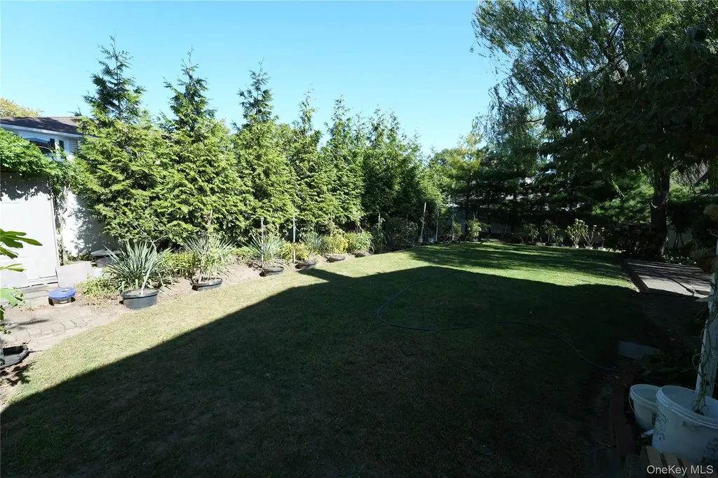 368 Merrifield Avenue Oceanside NY 11572