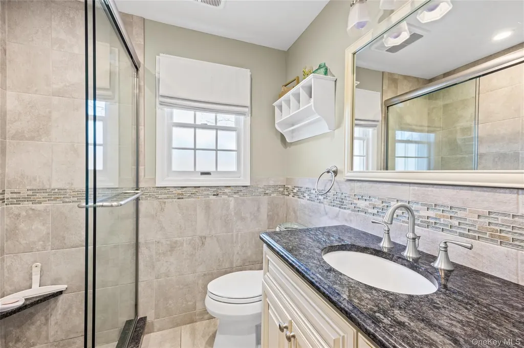 416 Argyle Road Mineola NY 11501