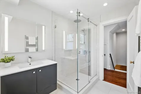 337 Heathcote Road Scarsdale NY 10583