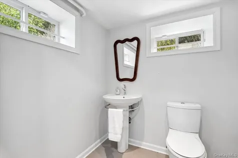 337 Heathcote Road Scarsdale NY 10583