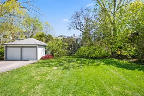 337 Heathcote Road Scarsdale NY 10583