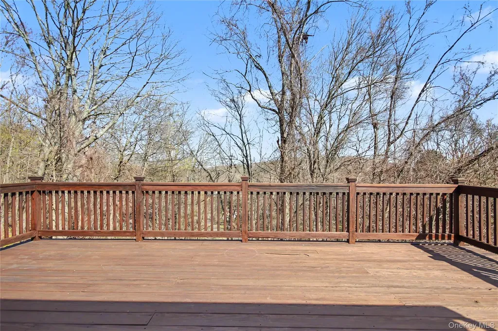 11 Richard Road Mahopac NY 10541