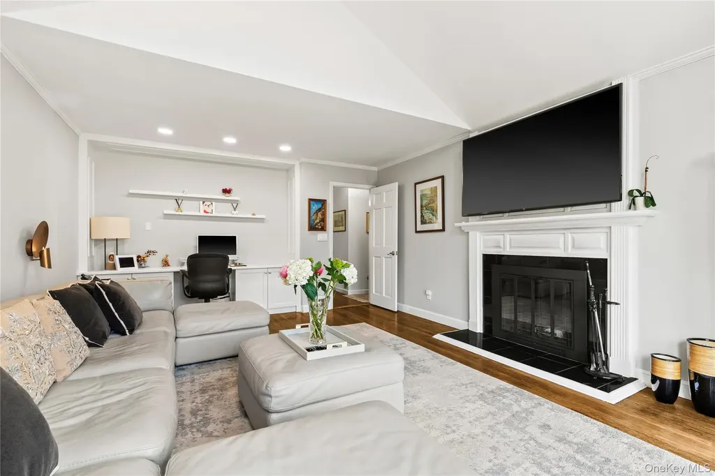 1 Redbrooke Place Armonk NY 10504