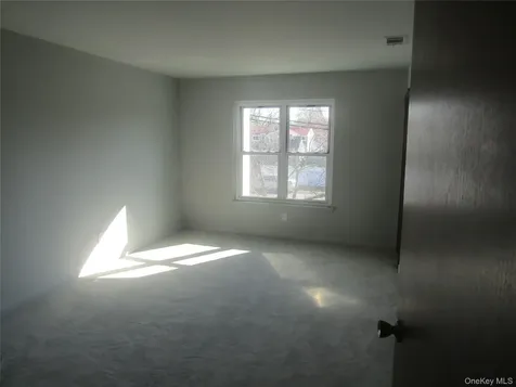 175 Main Avenue Wheatley Heights NY 11798