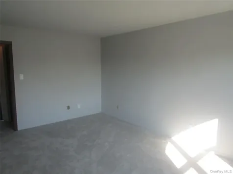 175 Main Avenue Wheatley Heights NY 11798
