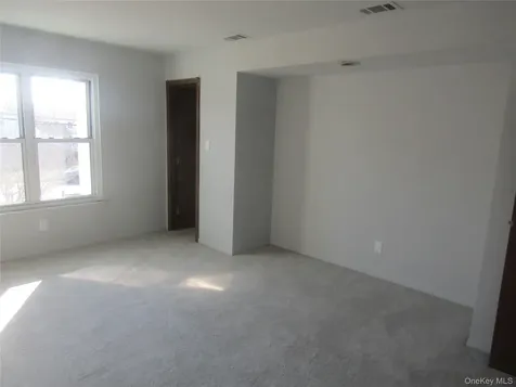 175 Main Avenue Wheatley Heights NY 11798