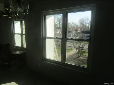 175 Main Avenue Wheatley Heights NY 11798