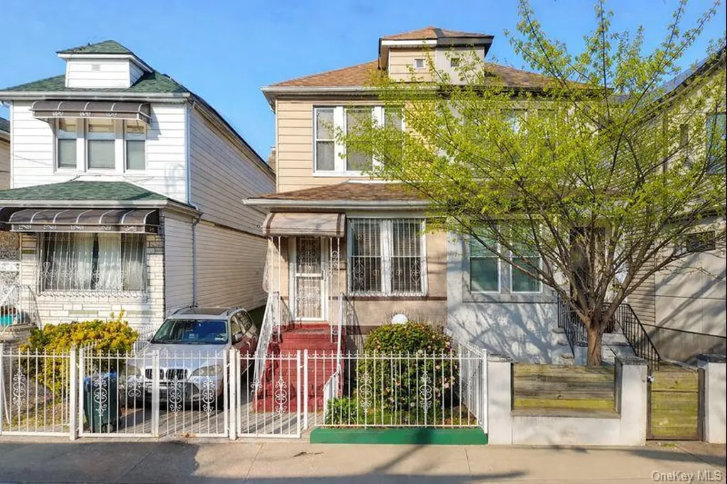 596 E 52nd Street Brooklyn NY 11203