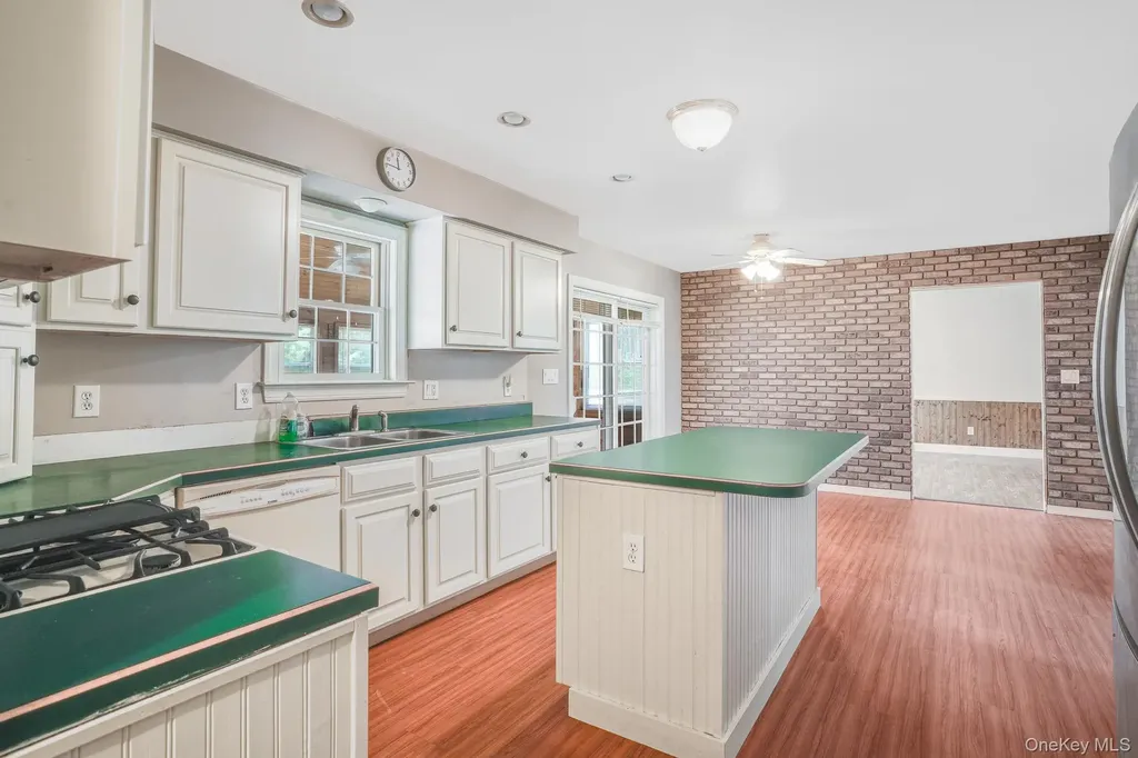 496 Whitfield Road Accord NY 12404