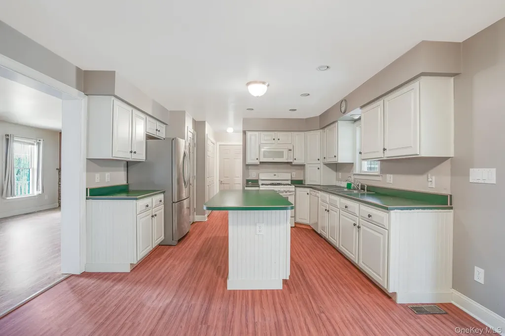 496 Whitfield Road Accord NY 12404