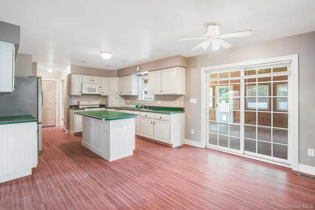 496 Whitfield Road Accord NY 12404