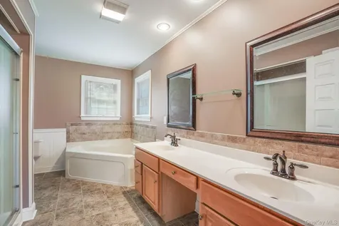 496 Whitfield Road Accord NY 12404