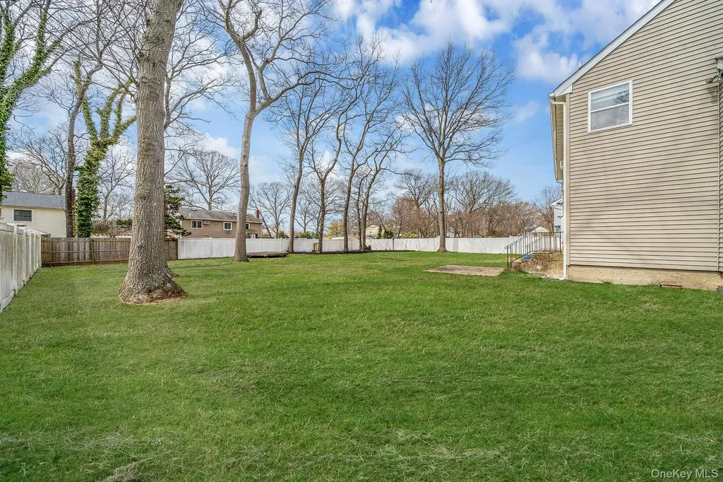 92 Old Selden Stage Road Selden NY 11784