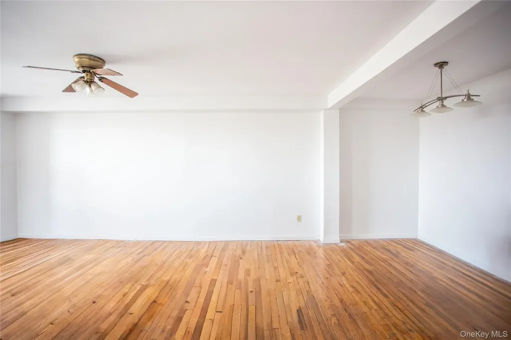 855 E Broadway Long Beach NY 11561