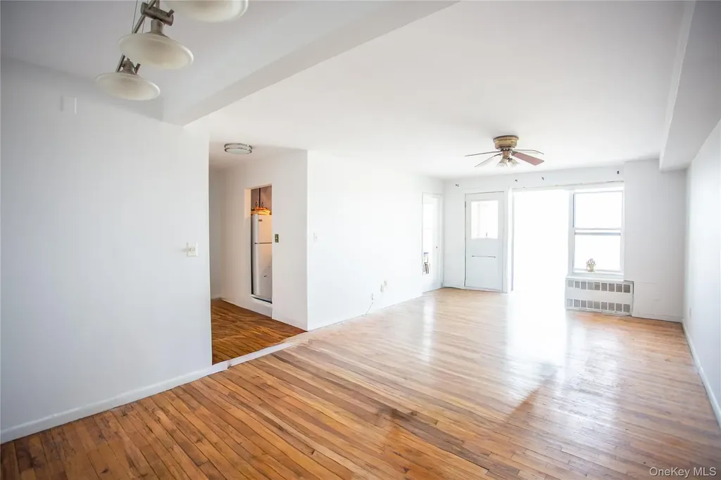 855 E Broadway Long Beach NY 11561