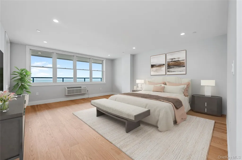 50 W Broadway Long Beach NY 11561