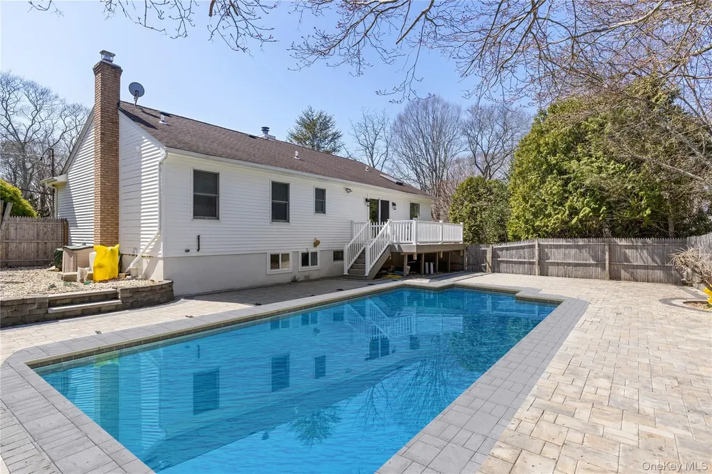 52 Summit Drive Baiting Hollow NY 11933