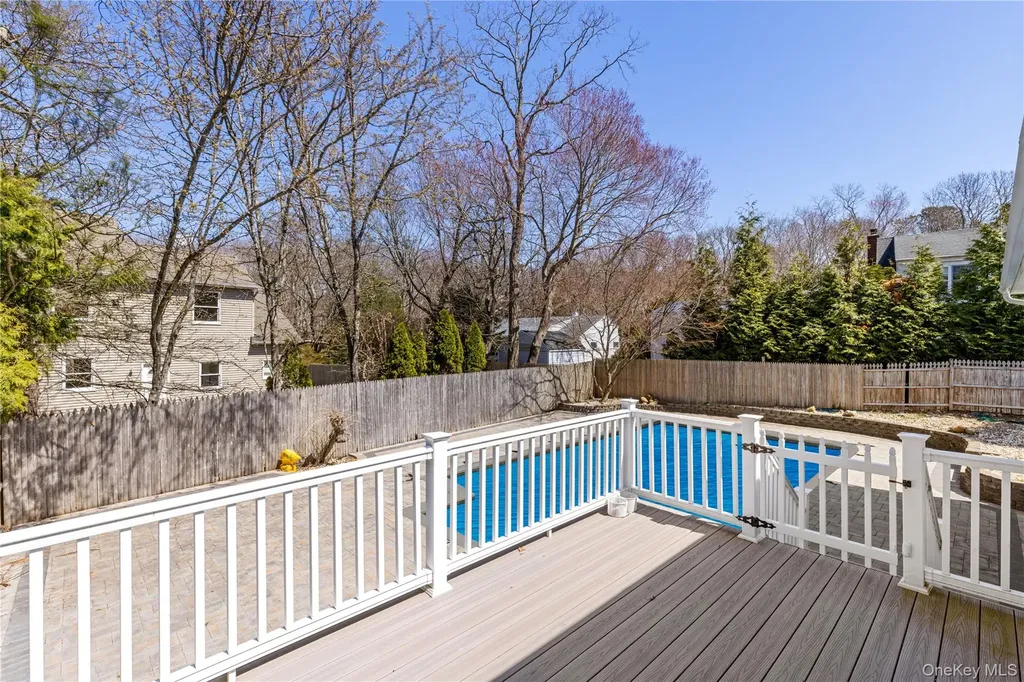52 Summit Drive Baiting Hollow NY 11933