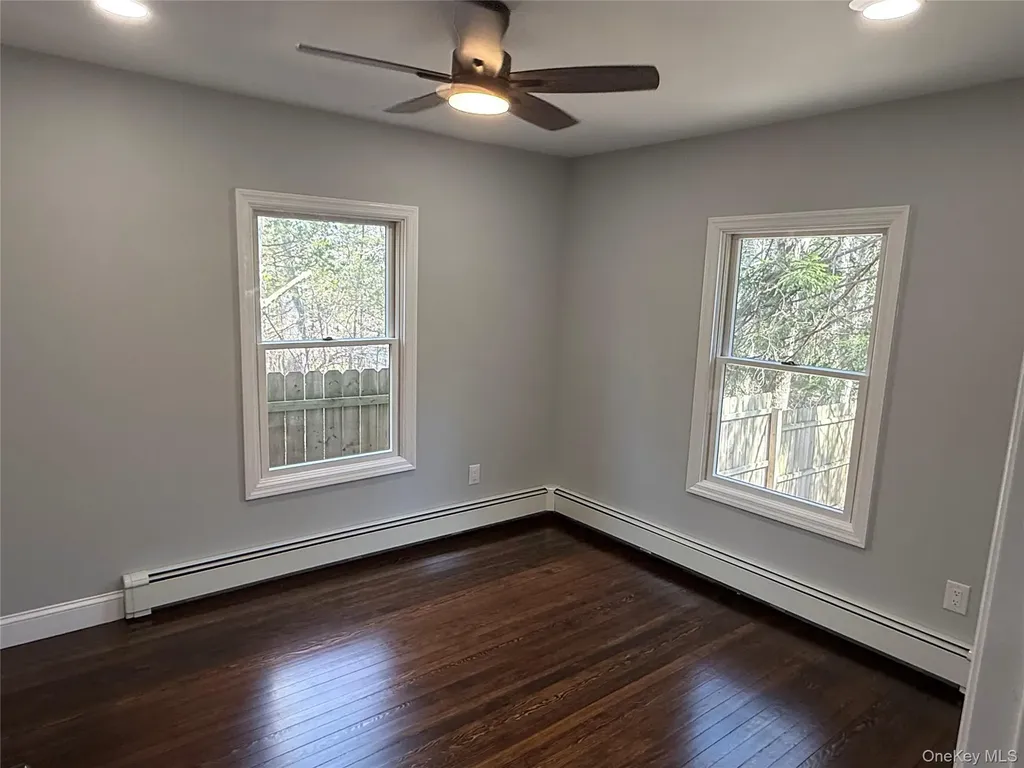 2288 River Road Calverton NY 11933