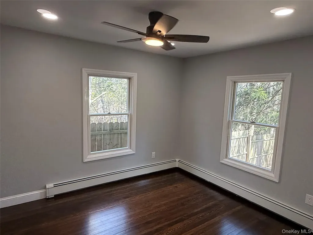 2288 River Road Calverton NY 11933