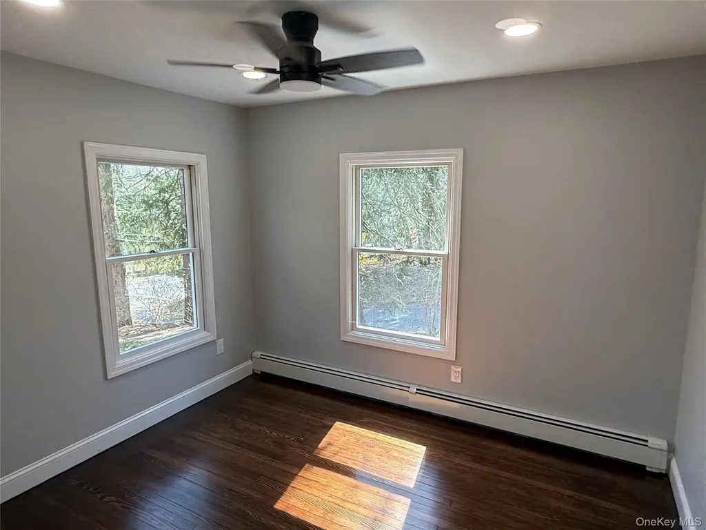 2288 River Road Calverton NY 11933