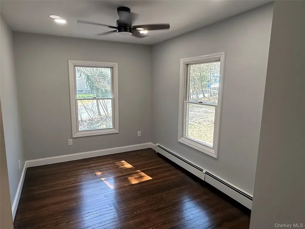 2288 River Road Calverton NY 11933