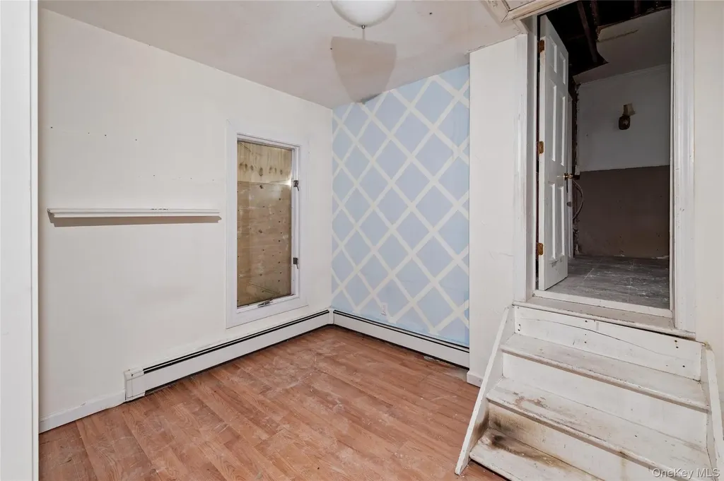 99 Wilson Avenue Amity Harbor NY 11701