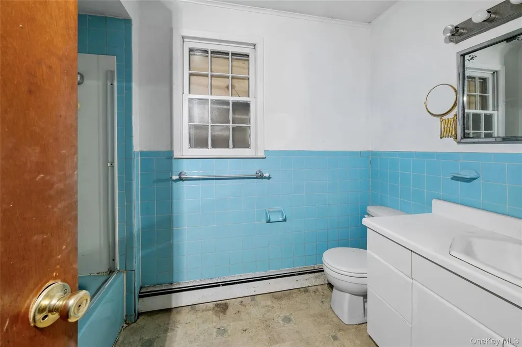 99 Wilson Avenue Amity Harbor NY 11701