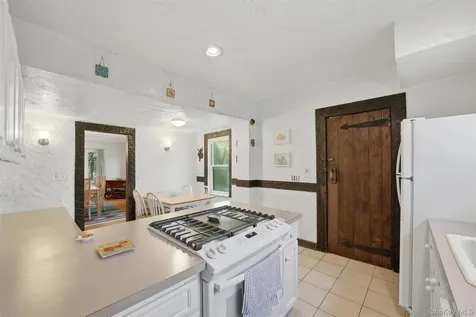 930 Grant Avenue Pelham NY 10803