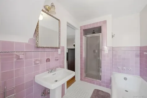 930 Grant Avenue Pelham NY 10803